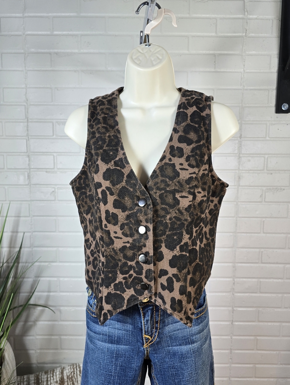 Willow and Root Denim Leopard Print Button Front Vest Brown Black Extra Small